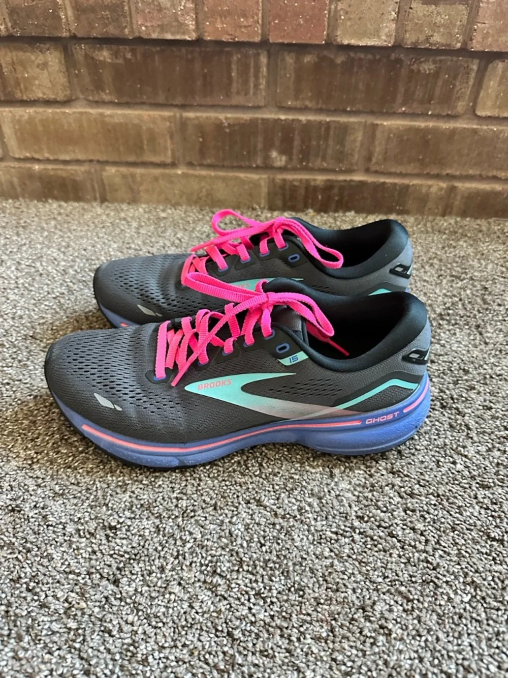 Brooks Ghost 15 Women's Running Shoes Gray Hot Pink Teal Size 8.5
